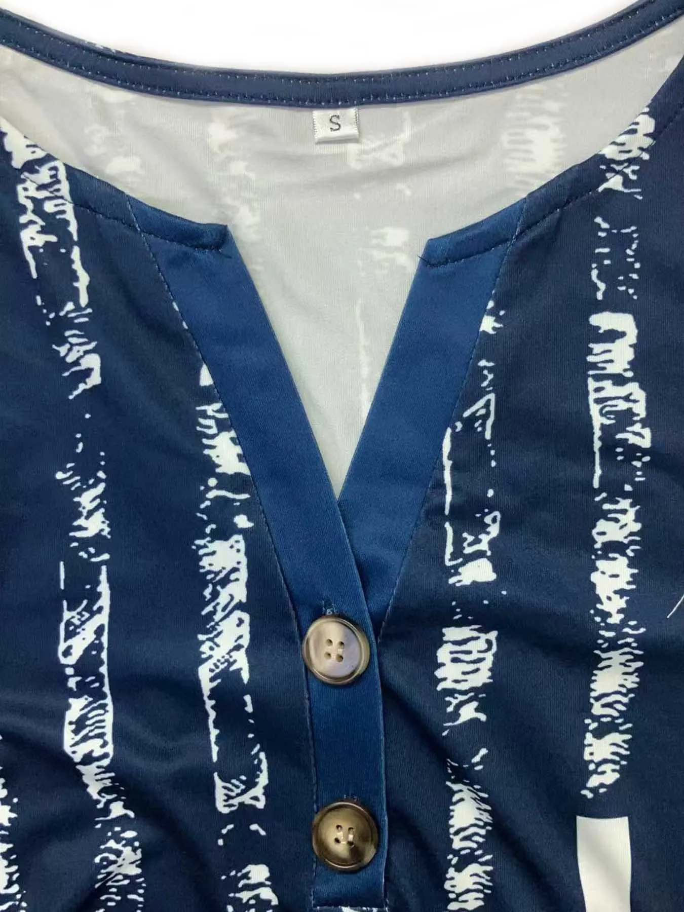 Top casual con cuello en V a rayas, ropa de mujer de primavera y otoño, camisa de manga tres cuartos