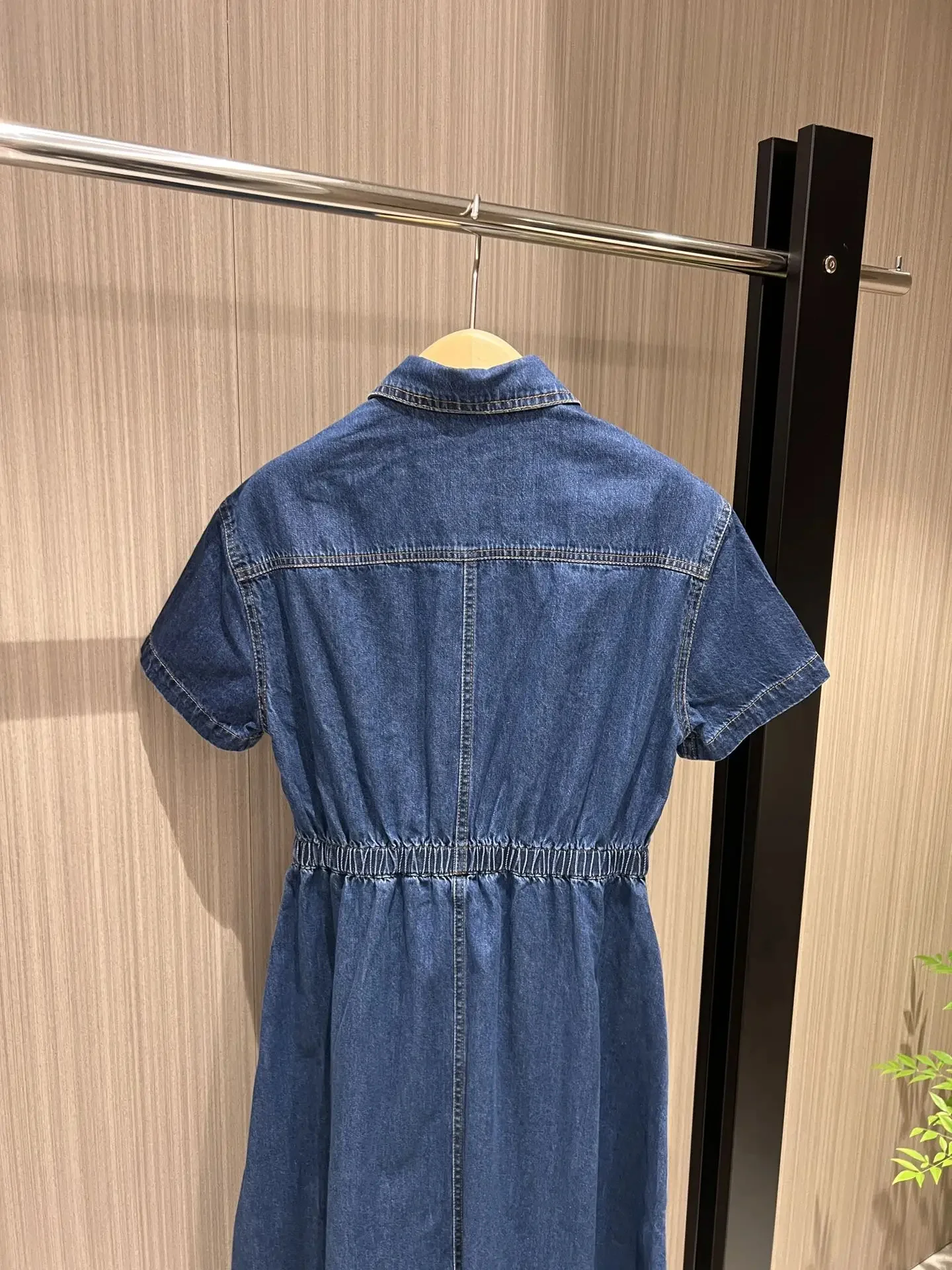 

Lapel Short Sleeve Embroidery Letter Drawstring Waist Breasted Design Can Open Adjustable Skirt Swing Split Denim Dress