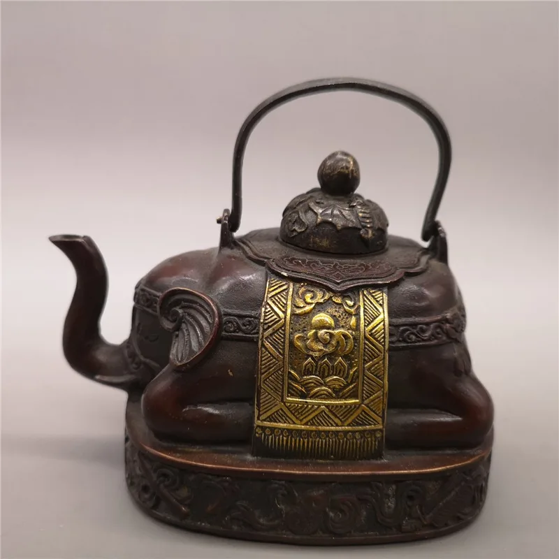 Pure elephant, auspicious copper wine, water pot, teapot, living room tea art decorative ornament, handicraft.
