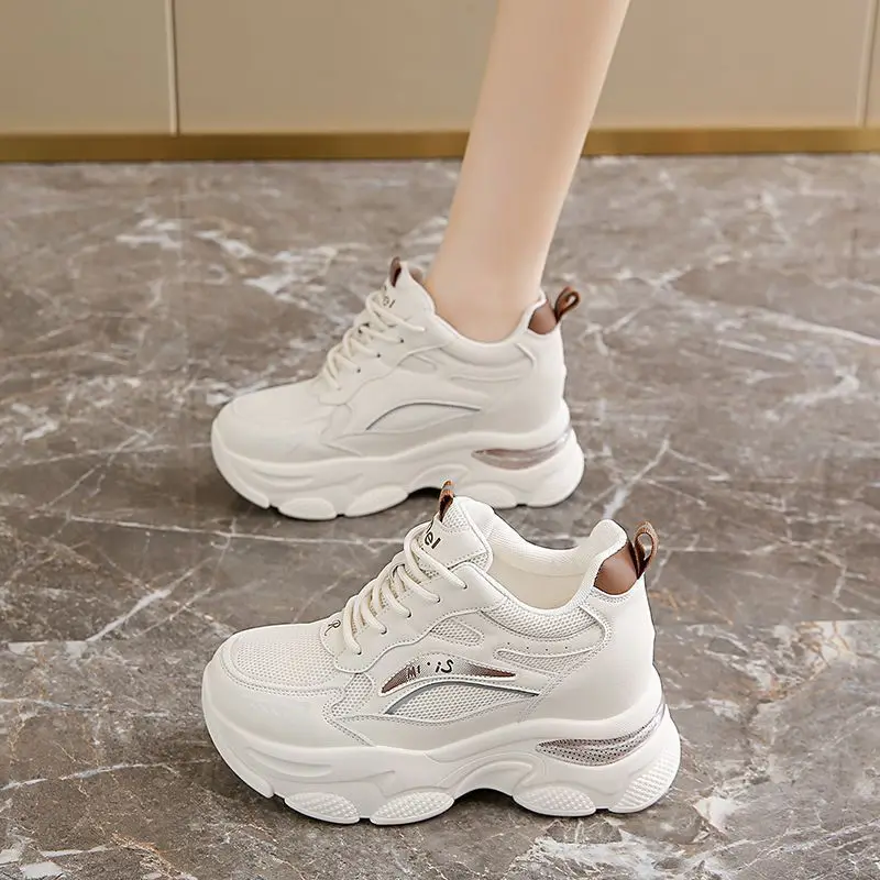 

Новая модная удобная вулканизированная обувь для женщин, весенне-осенняя кружевная элегантная дышащая сетчатая обувь для спорта и отдыха