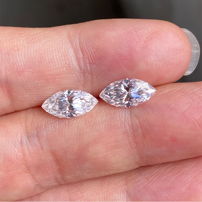 

Marquise Cut Loose Moissanite Stone D Color VVS1 Clarity GRA Certified Pass Diamond Tester Price Per Carat