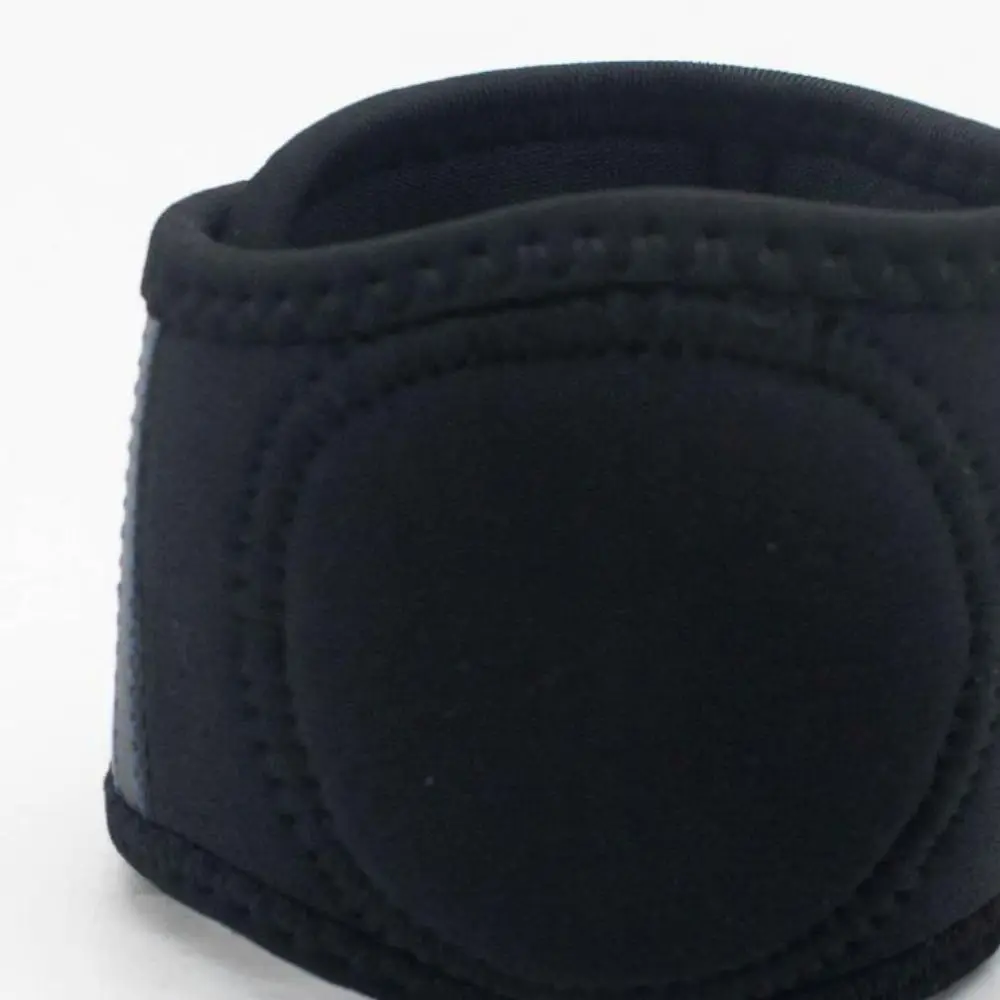 

Knob Adjustable Arm Support Band Pressurized Thicken Badminton Elbow Support Brace Non-slip Built-in Silicone Pad