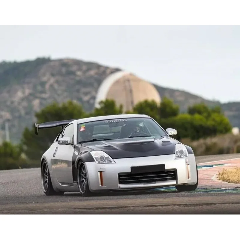 

High Quality MBJ Style Dry Carbon Fiber Engine Hood Bonnet for 350Z Z33