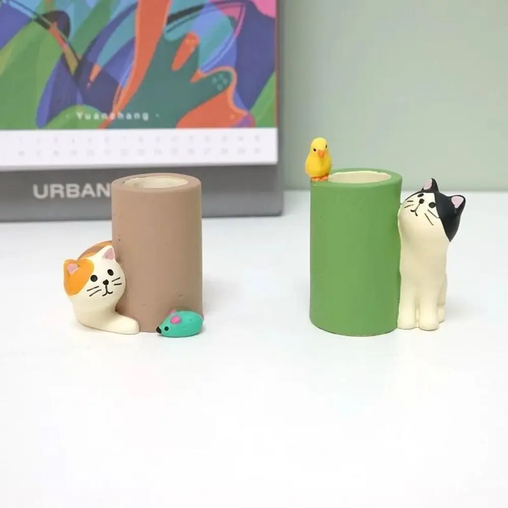 Cat Ornaments Desk Pen Holder Cute Cat And Mouse Small Desk Organizer Single Pencil Holder High Appearance Resin