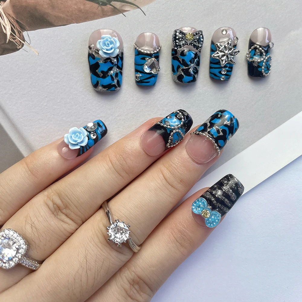 Blue Black Spicy Girl Short Square Press On Nails Art Leopard Print 3D Flowers Diamond Full Cover Nail Ring Crystal Bracelet Set