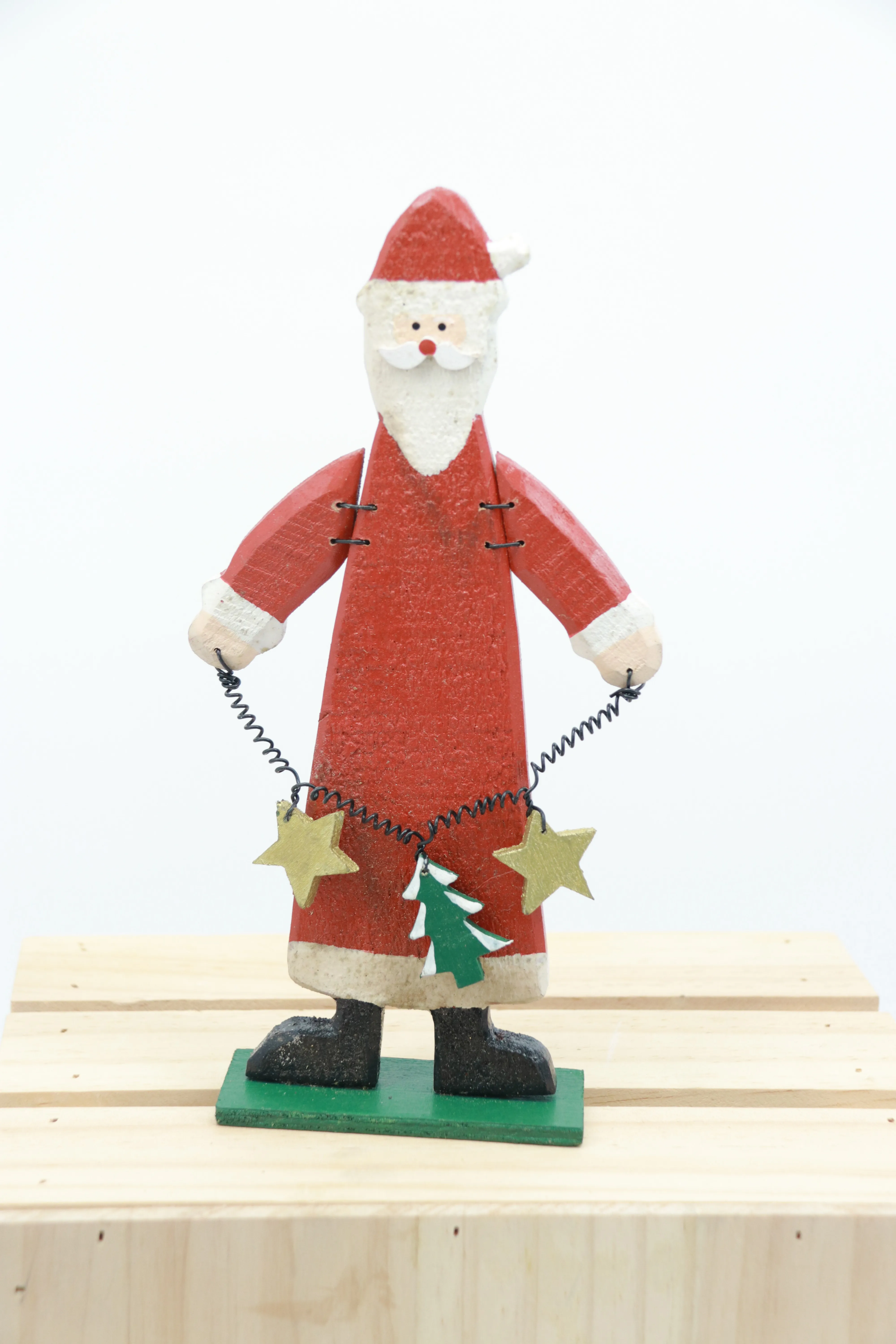 

Rustic Wooden Santa Claus Figurine with Star Christmas Tree Garland Christmas Decor Ornament CHRISTMAS GIFT ITEMS