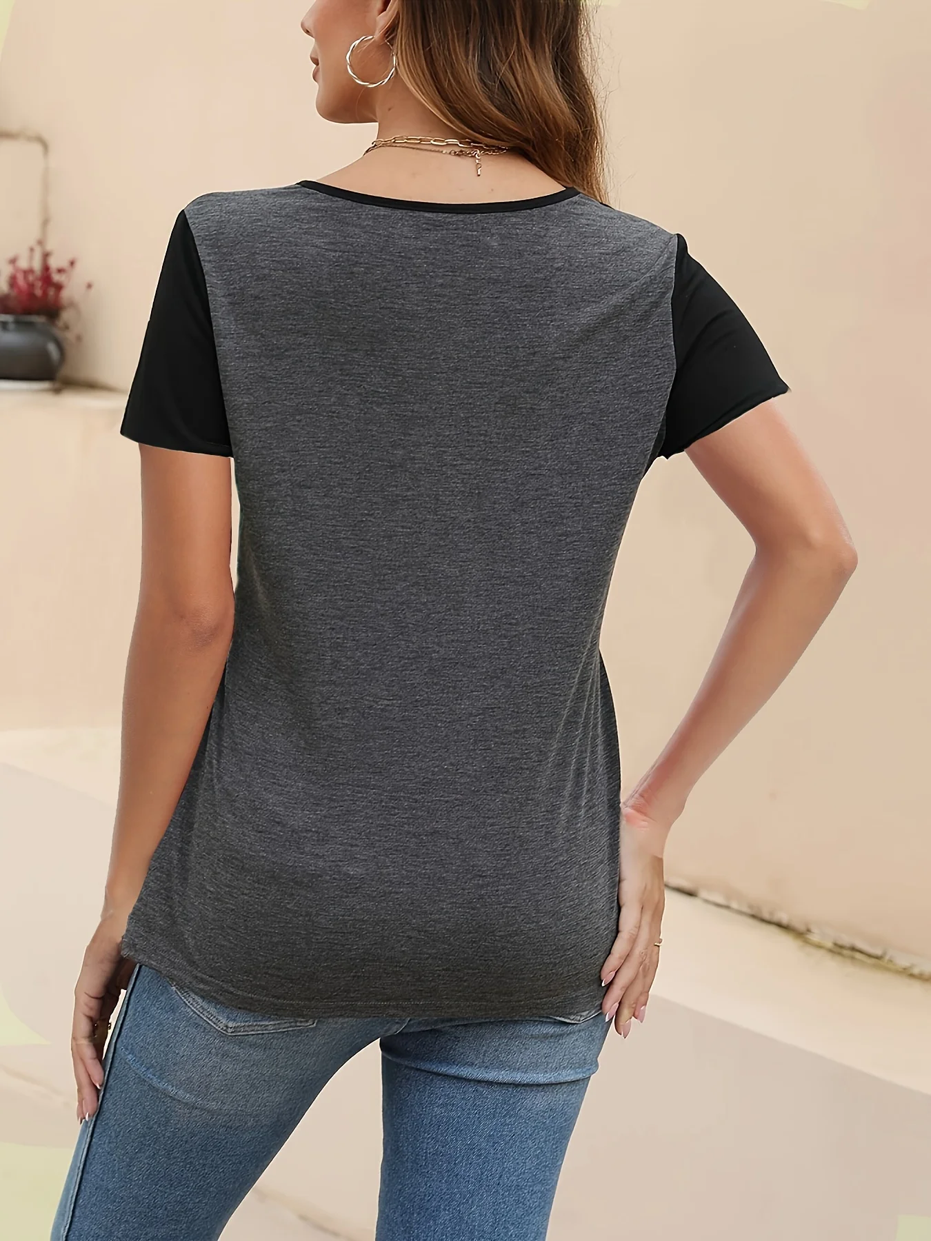 Umstands-Stilltop, Farbblock, Rundhalsausschnitt, Kurzarm-T-Shirt, bequemes Stillshirt für schwangere Frauen – Detail 6