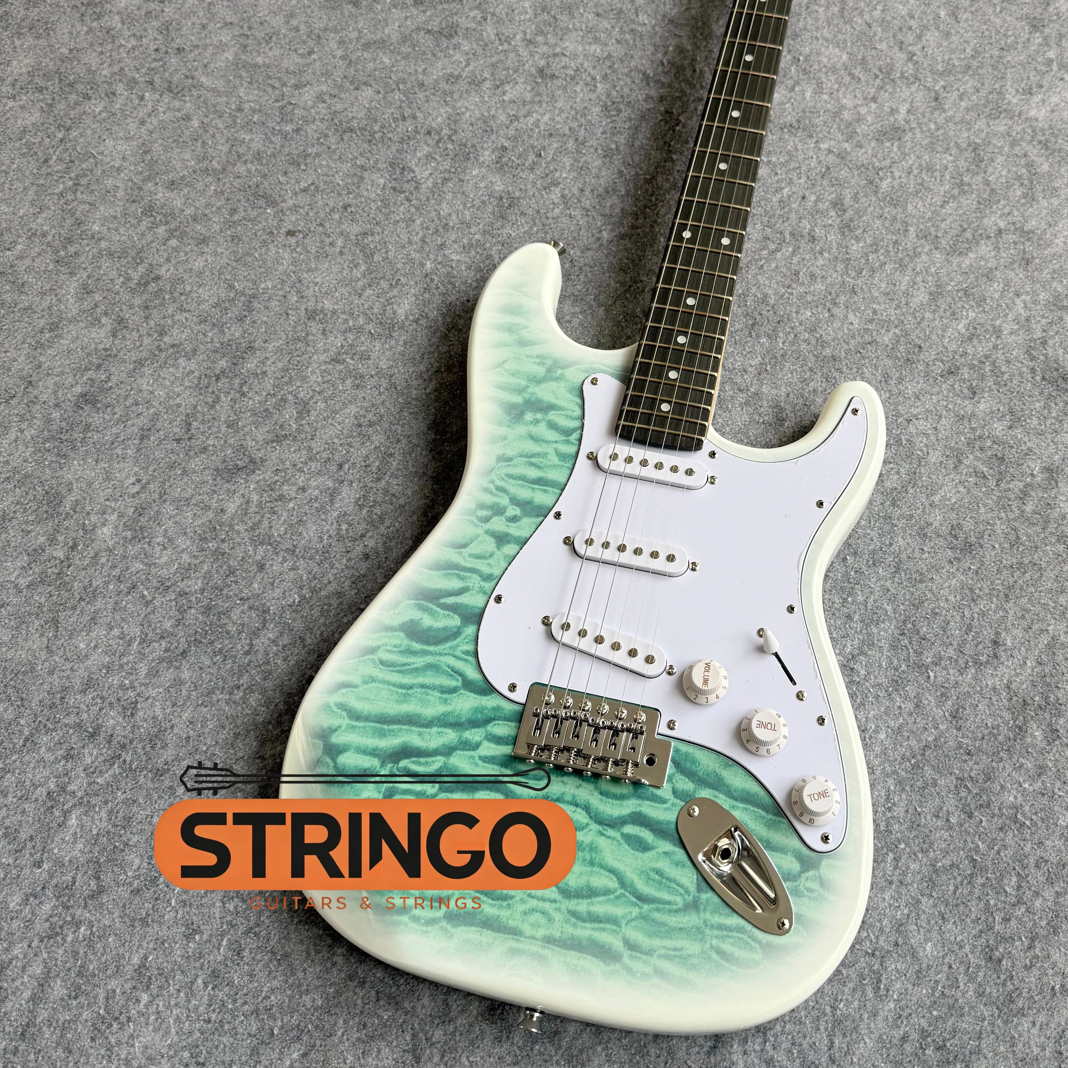 Green White Quilted Gradient SSS STG Electric Guitar Alder Body Rosewood Fingerboard Pop Rock Beginner Stage Guitar