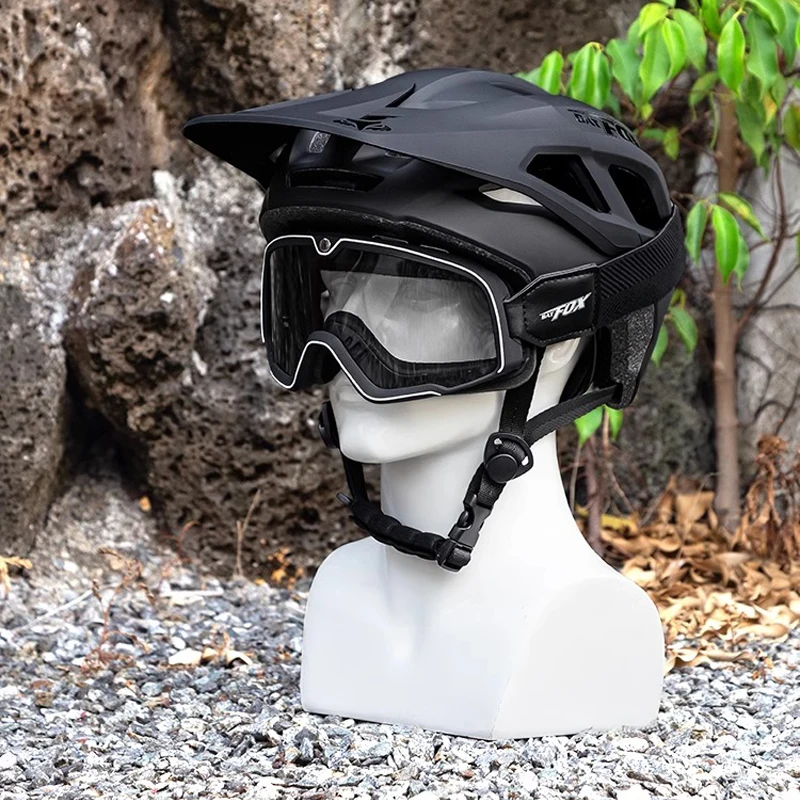 

BAT FOX New Bike Helmet Windproof goggles glasses Mountain Road Cycling Safety Hat Men Women casco bicicleta mtb Bicycle Helmets