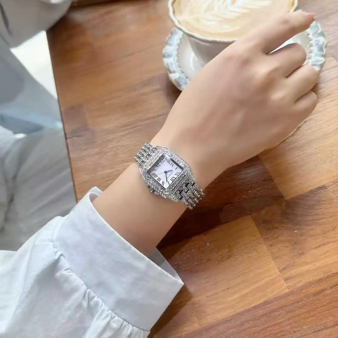 2026 New Square Diamond Ladies Watch Fully Crystal Watches for Woman Luxury Top Brand Wristwatch Bracelet Women Watches