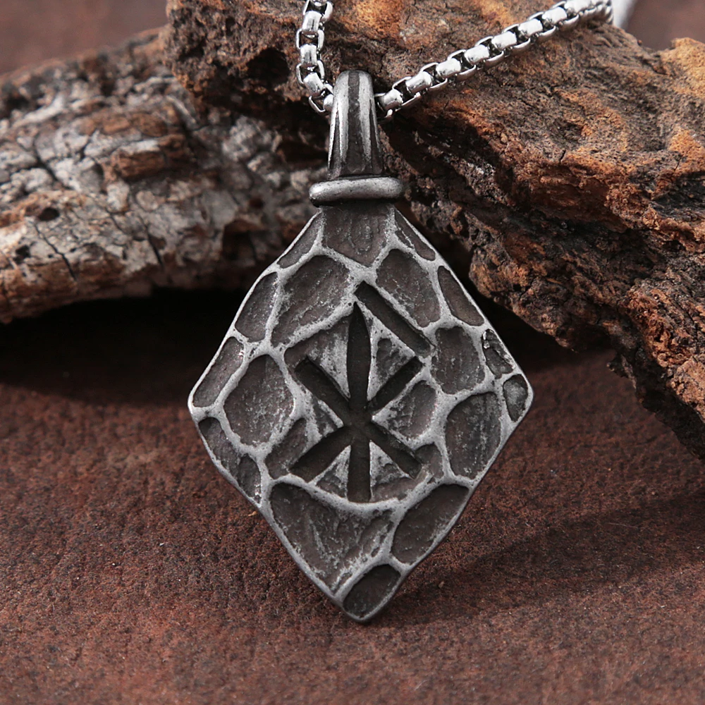 Vintage Viking Compass Pendant Men's Necklace Nordic Stainless Steel Biker Viking Necklace Fashion Amulet Jewelry Gift