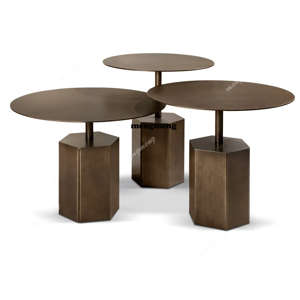 Italienisches minimalistisches Designer-Sofa aus Edelstahl, klein, hochwertig, maßgefertigt, für Zuhause, leichter Luxus, kleine Eckcouch