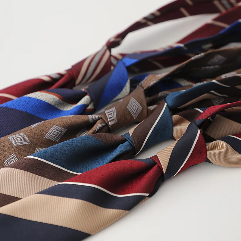 Vintage Striped Tie For Men, Classic Slim Business Formal Necktie, Elegant Retro Gentleman Style For Work, Weddings And Parties
