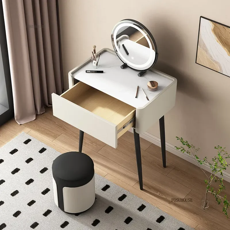Modern Minimalist Solid Wood Makeup Desks Light Luxury Bedroom Makeup Vanities Small Apartment Dressing Table with Mirror ZZ