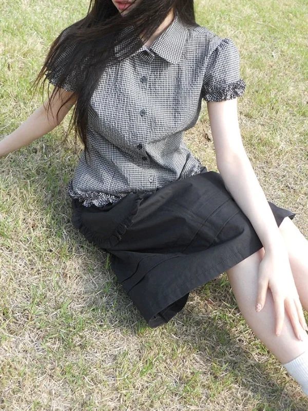 

Retro Korean Sle Floral Lace Slim Fit irt Women's Summer New Fre Youthful Turn-down Collar Faionable Slimming Top