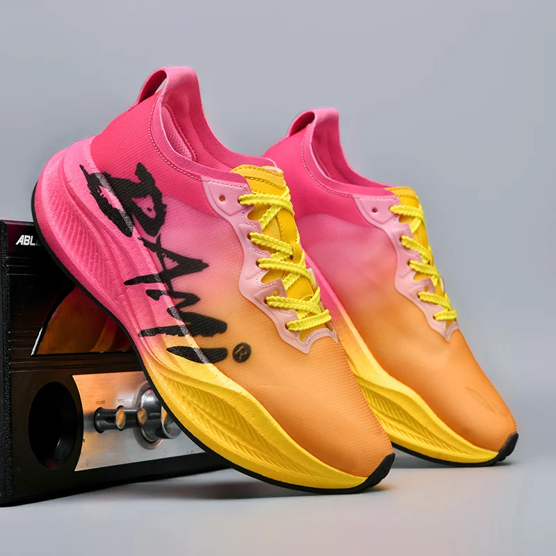 

Men's All-Season Soft-Sole Canvas Shoes – Stylish & Trendy Design, Durable, Non-Slip, and Breathable Fabric. Ideal for Daily Wea