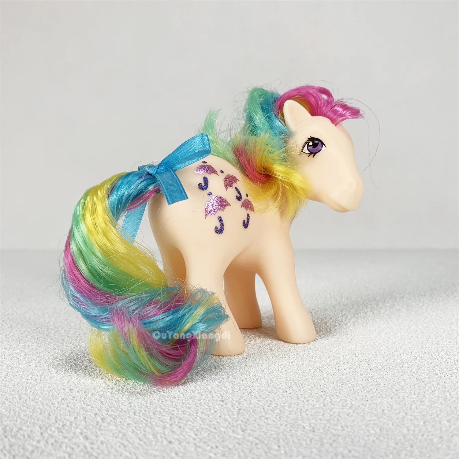 P10 008 Action Figures 10cm Little Cute Horse Model Doll G1 Parasol Anime Toys for Children