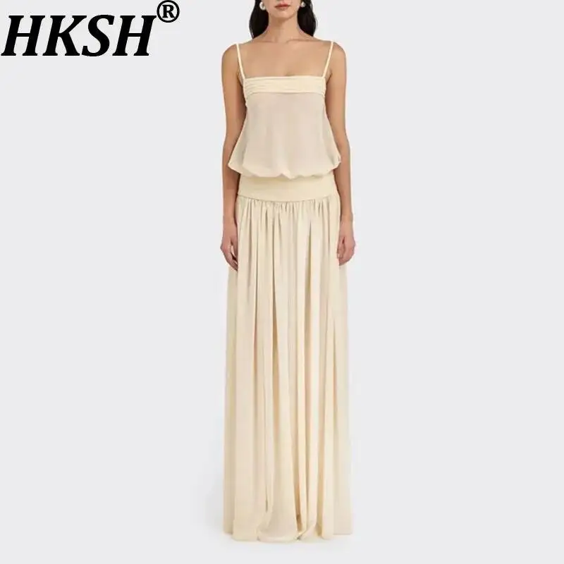 HKSH Damenkleid im französischen Stil, Urlaubskleid, hochwertig, elegant, einfarbig, tailliert, plissiert, lässig, mit Trägern, langes Kleid HK24650