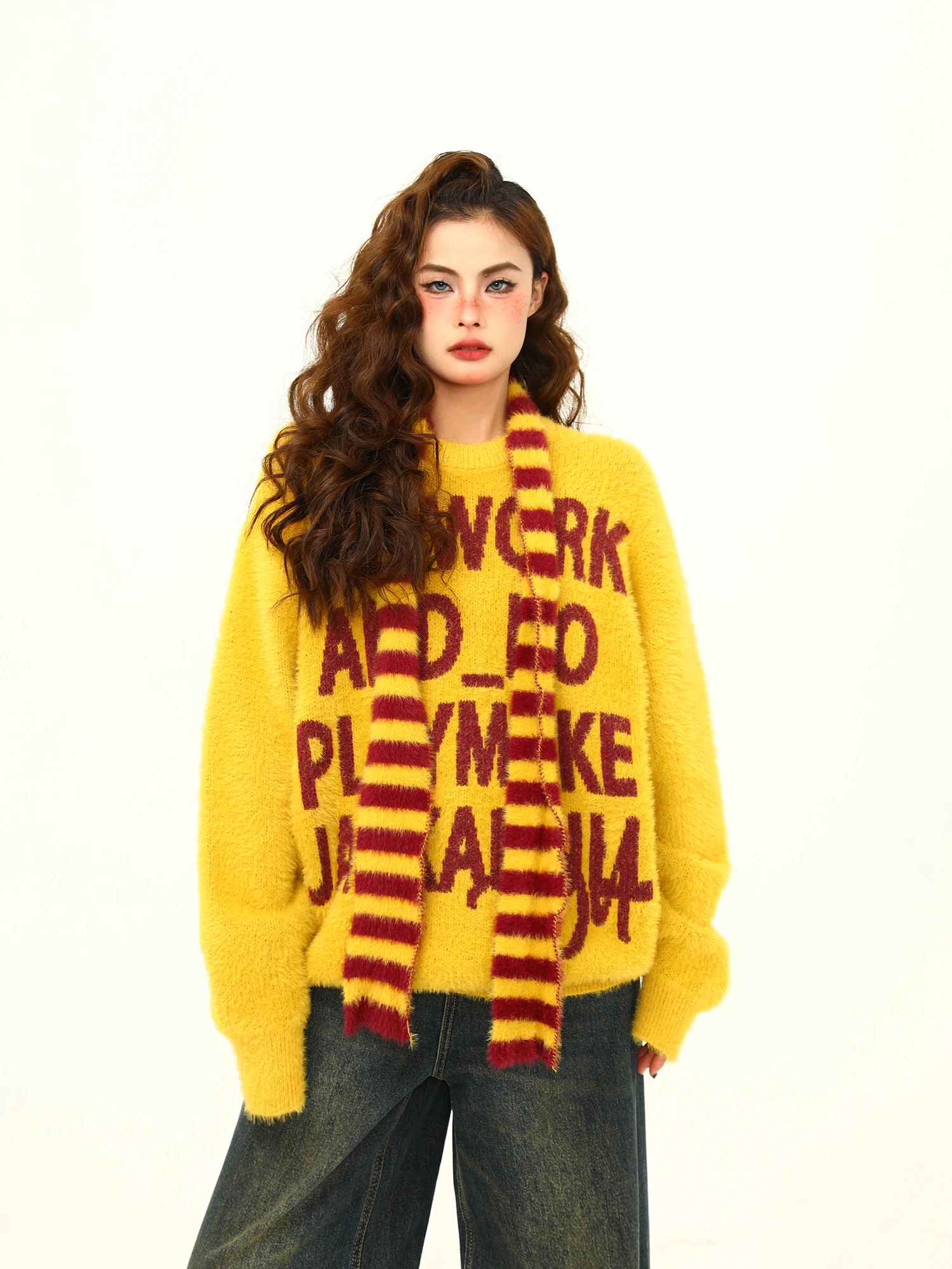 

Wild American Retro Letter Print Aosphere Knitted Sweater Women's Autumn Winter Lazy Sle Loose Top Street Sle round Nec...