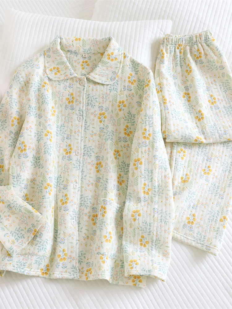 厚みのある長袖綿パッド入りパジャマ女性の暖かいホーム服エアコットンフランネル裏地スタンドカラーオープンカーディガン