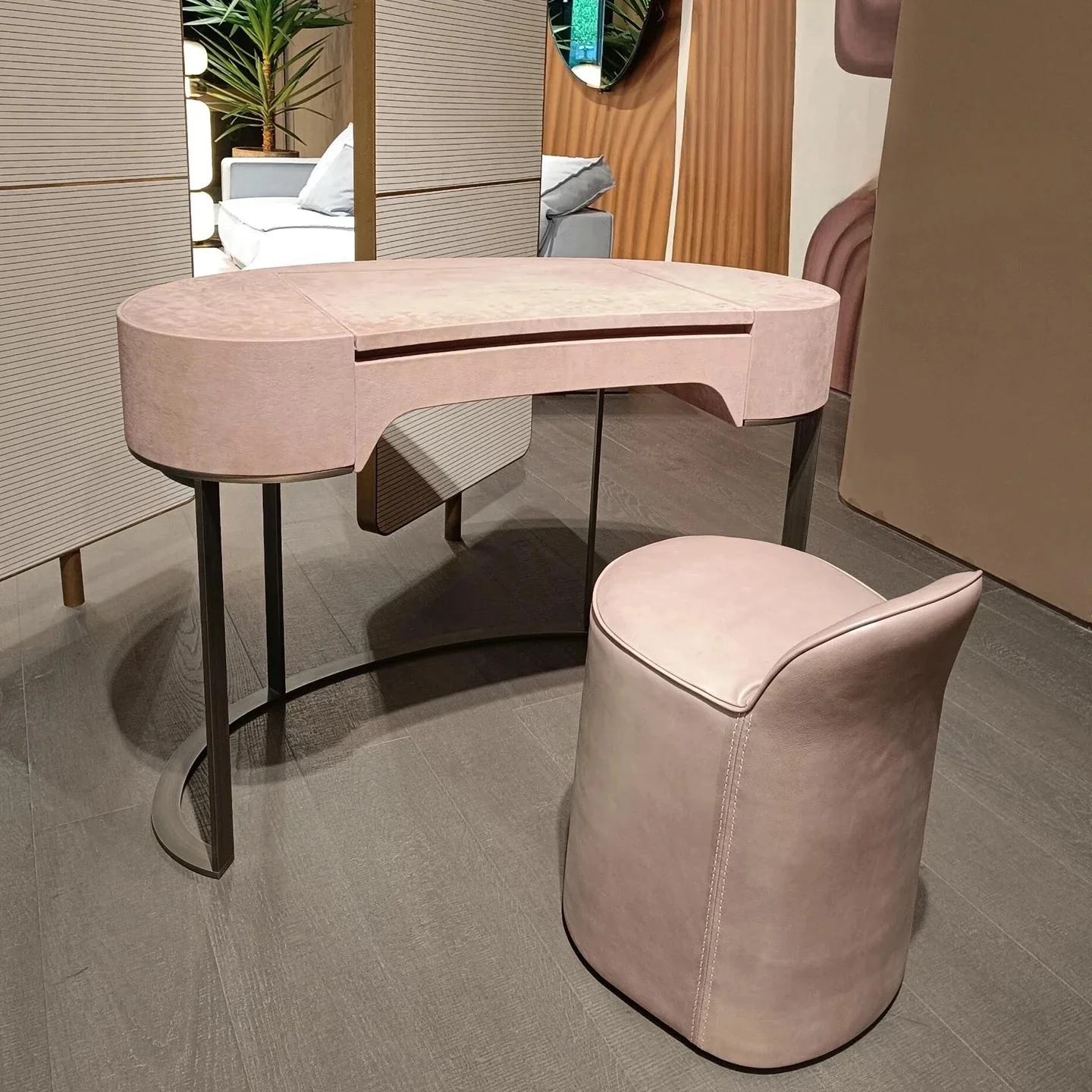 Palm leather dresser  minimalist villa hotel model room makeup table