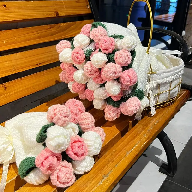 Handmade Gradient Color Woolen Blanket Creative Birthday Gift Practical Shoulder Shawl Rose Pattern Modern Simple Style Bedding