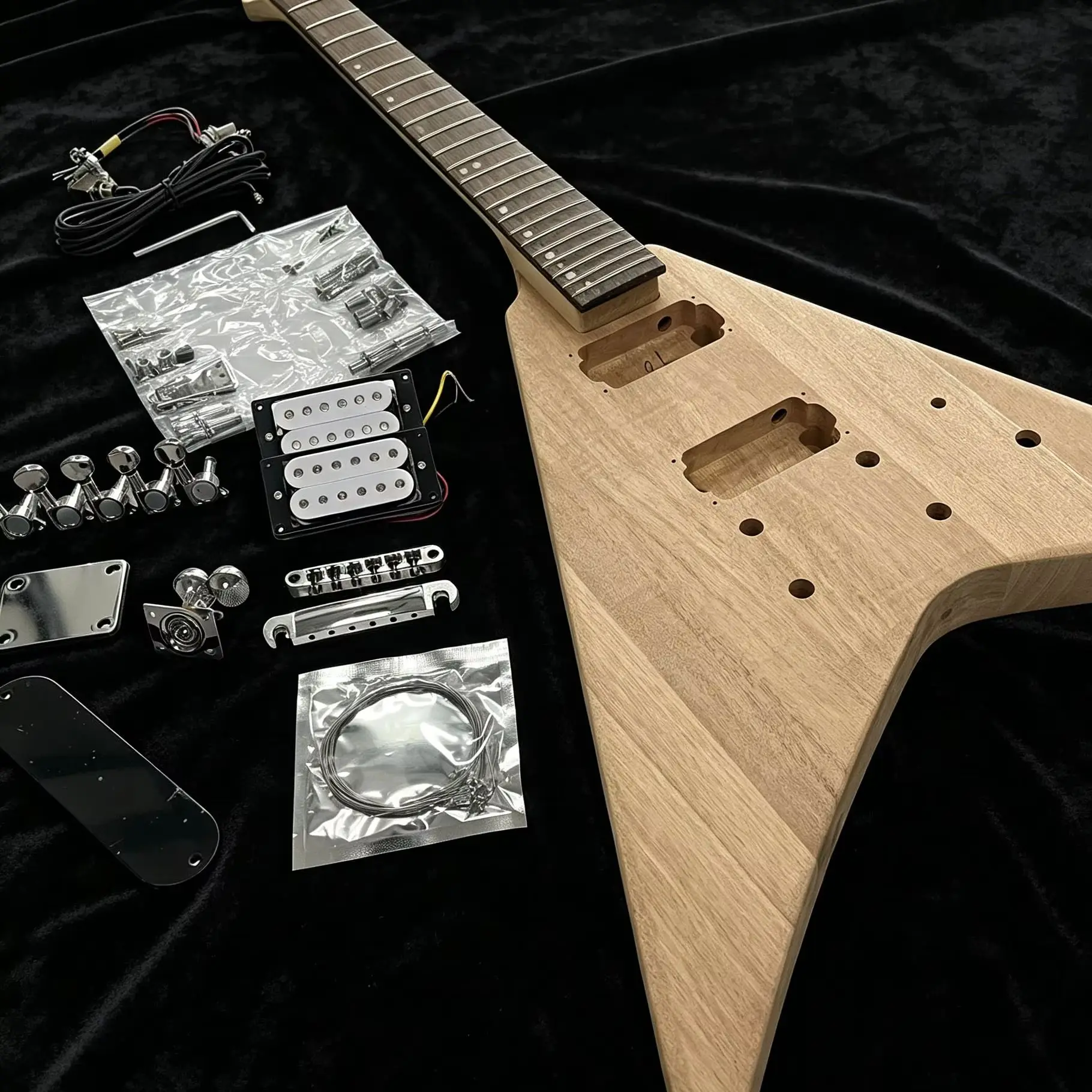 Guitarra Eléctrica Costom Flight V, Cuerpo de Caoba, Pastillas HH, Kit para Principiantes, Guitarra Eléctrica DIY, Regalo Temático, Envío Gratis