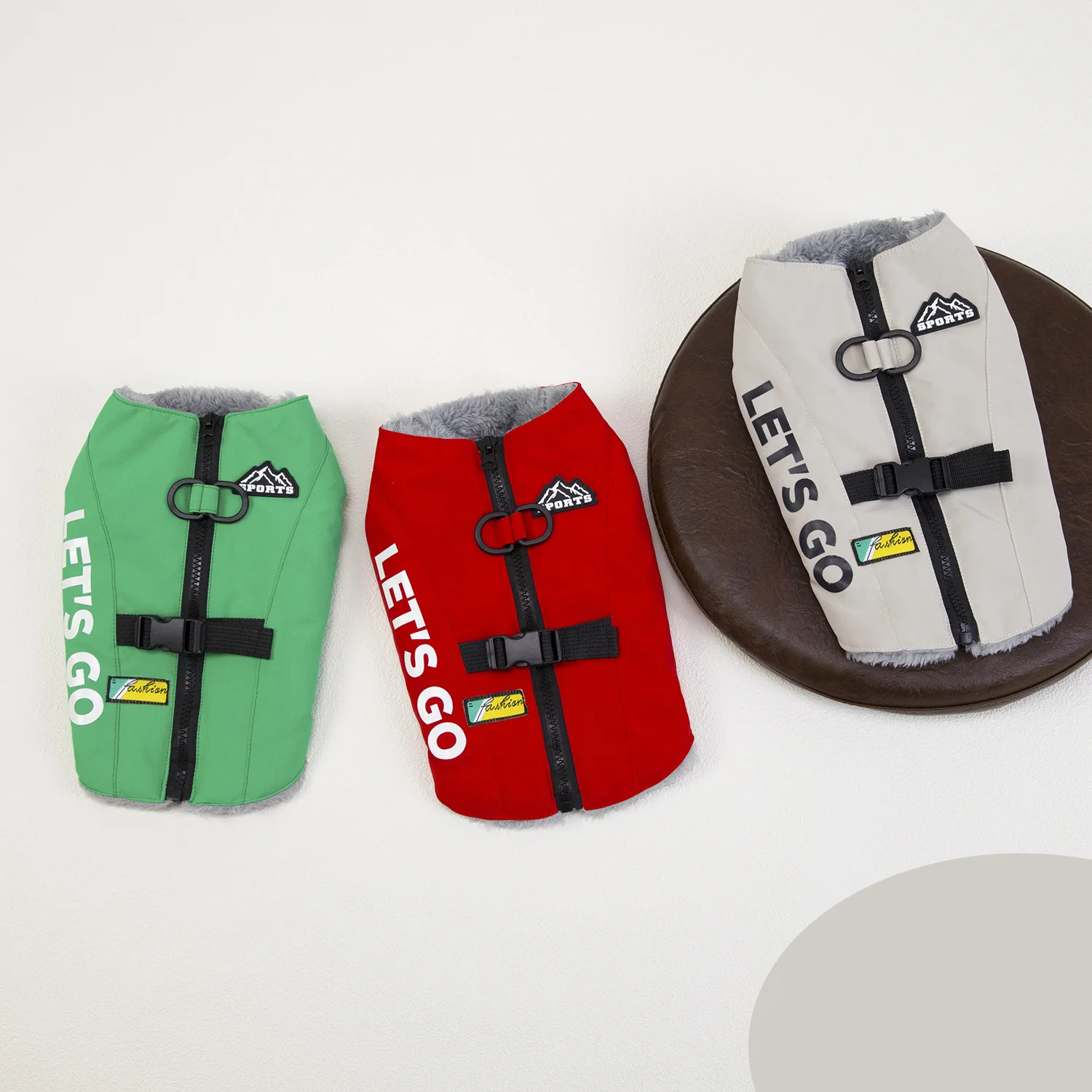Одежда для домашних животных: – обзор и цена Outdoor Sport Coat