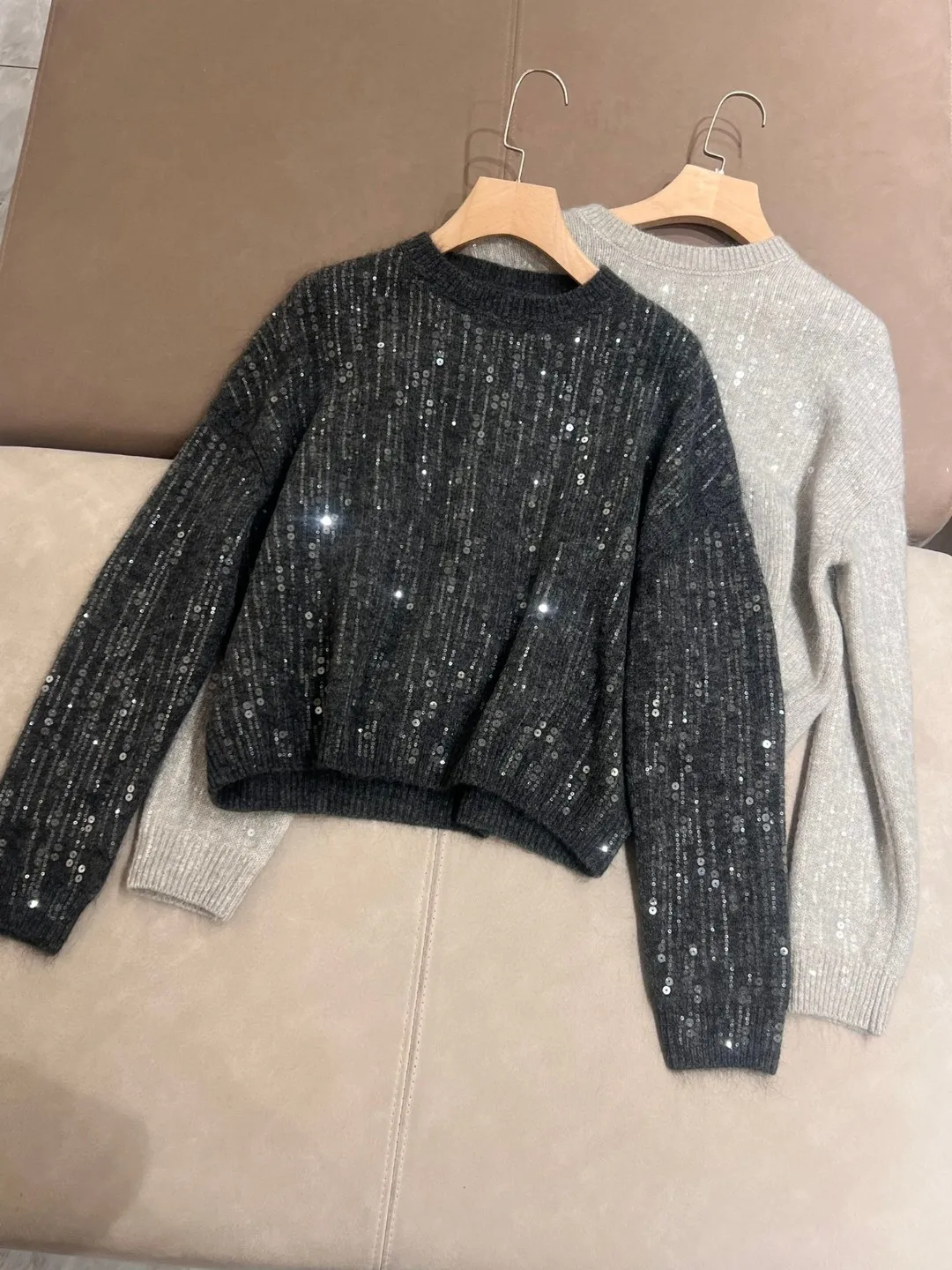 Autumn casual mohair and cashmere exquisitely decorated sweater