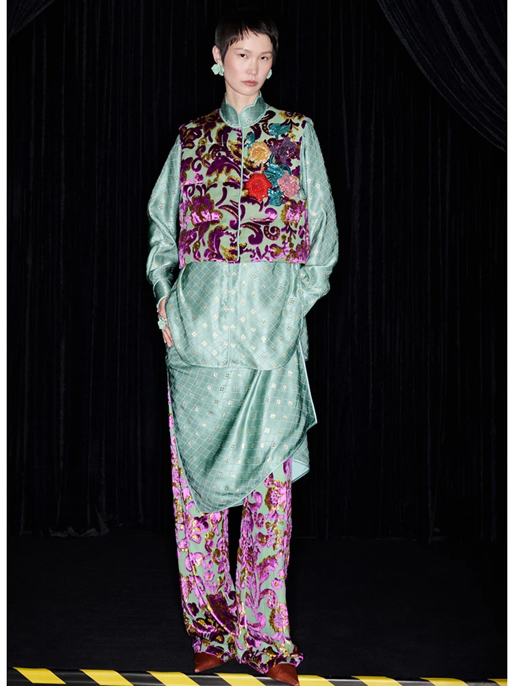 

Бархатный рабочий стол Барселона, железная вышивка, пуховый жилет Ma Kai Hou Pei Cen Zhi Qiong, шелковый бархатный рабочий бискайский железный вышивка