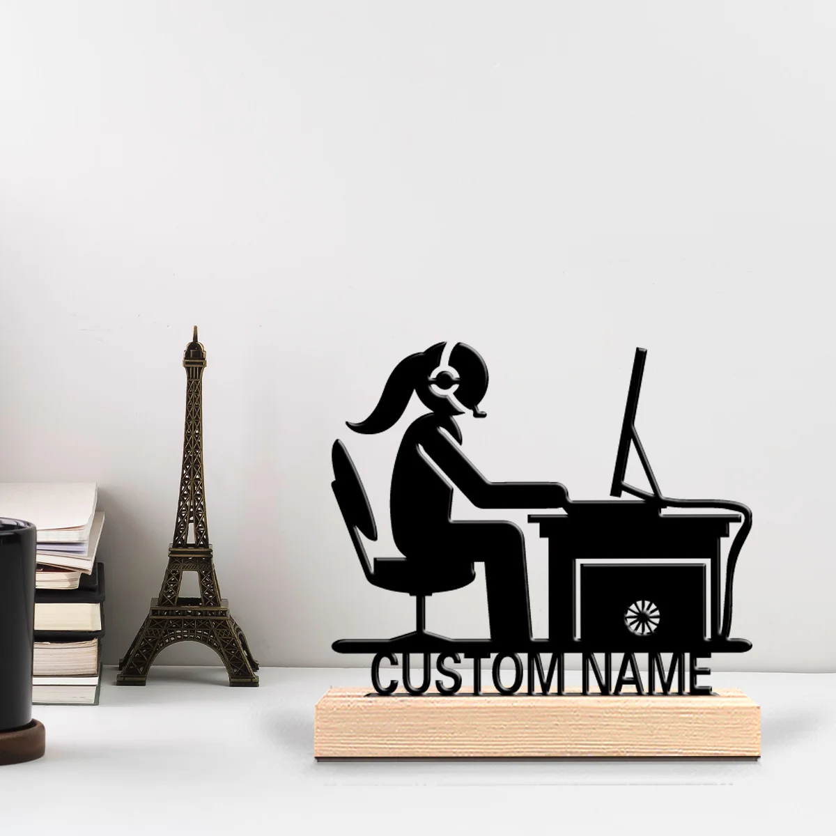 1pc Retro Personalized Custom Customer Service Metal Statues Modern Wooden Base Decor for Office, Living Room, Nature-Inspired