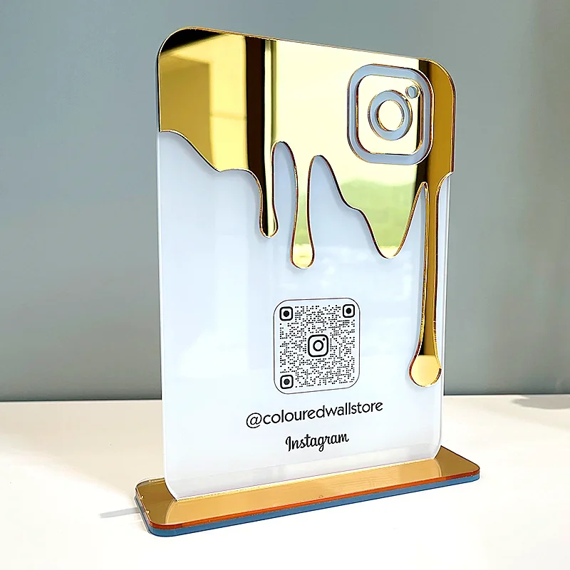 Placa comercial de sinal de mídia social, decorações acrílicas douradas personalizadas, código QR do Instagram