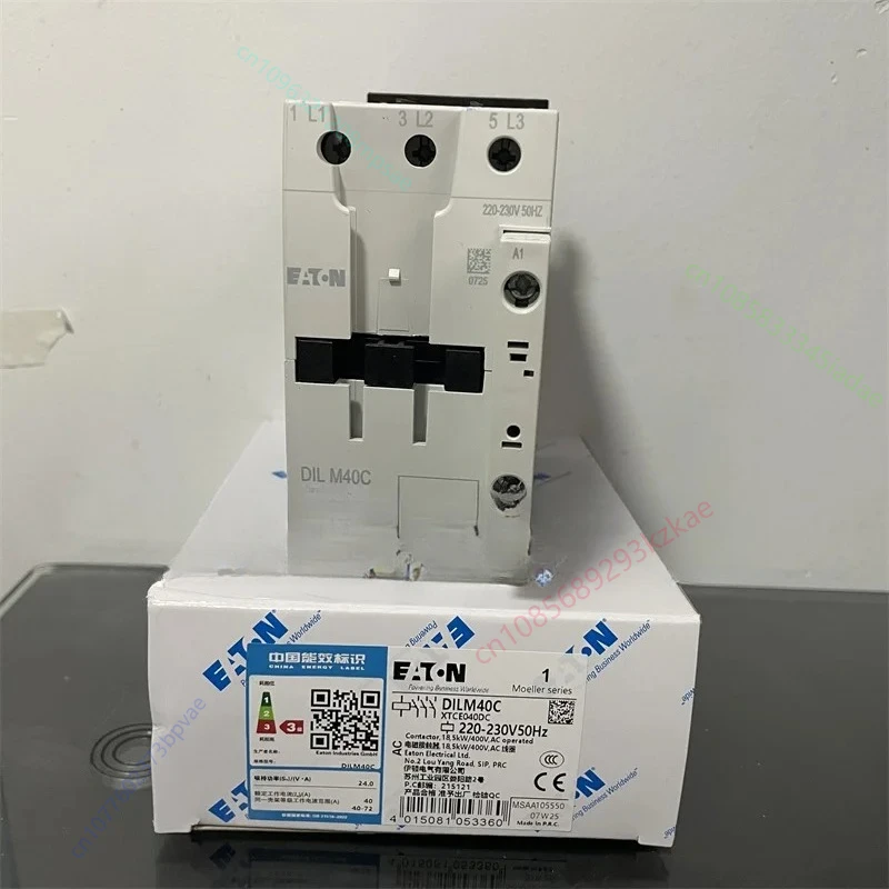 NEW  original  EATON  Contactor DILM40C  XTCE040DC  220-230V50HZ