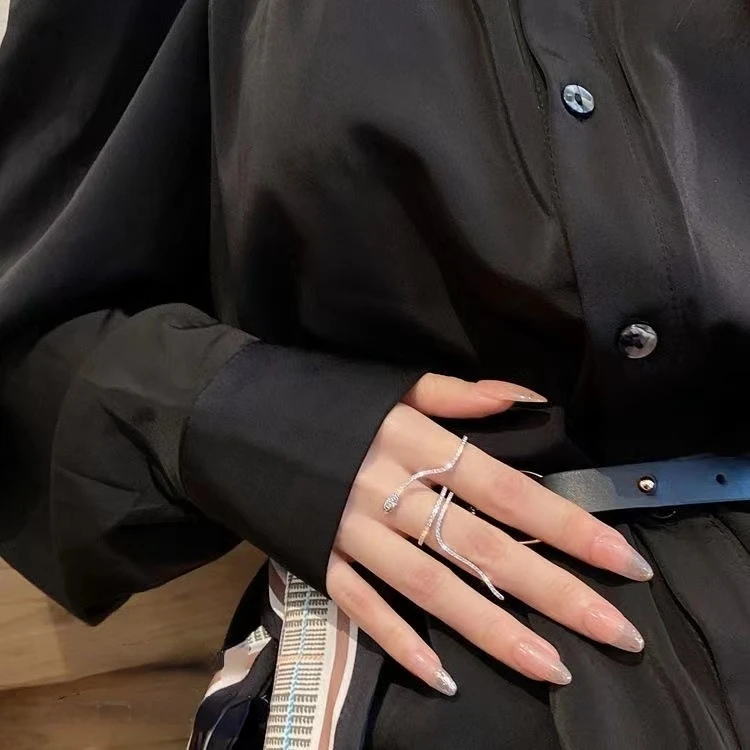 Korean Fashion Gothic Cool Snake Shape Full Rhinestone Rings for Women Girls Adjustable Hip Hop Punk Ring Party Jewelry Wholsale