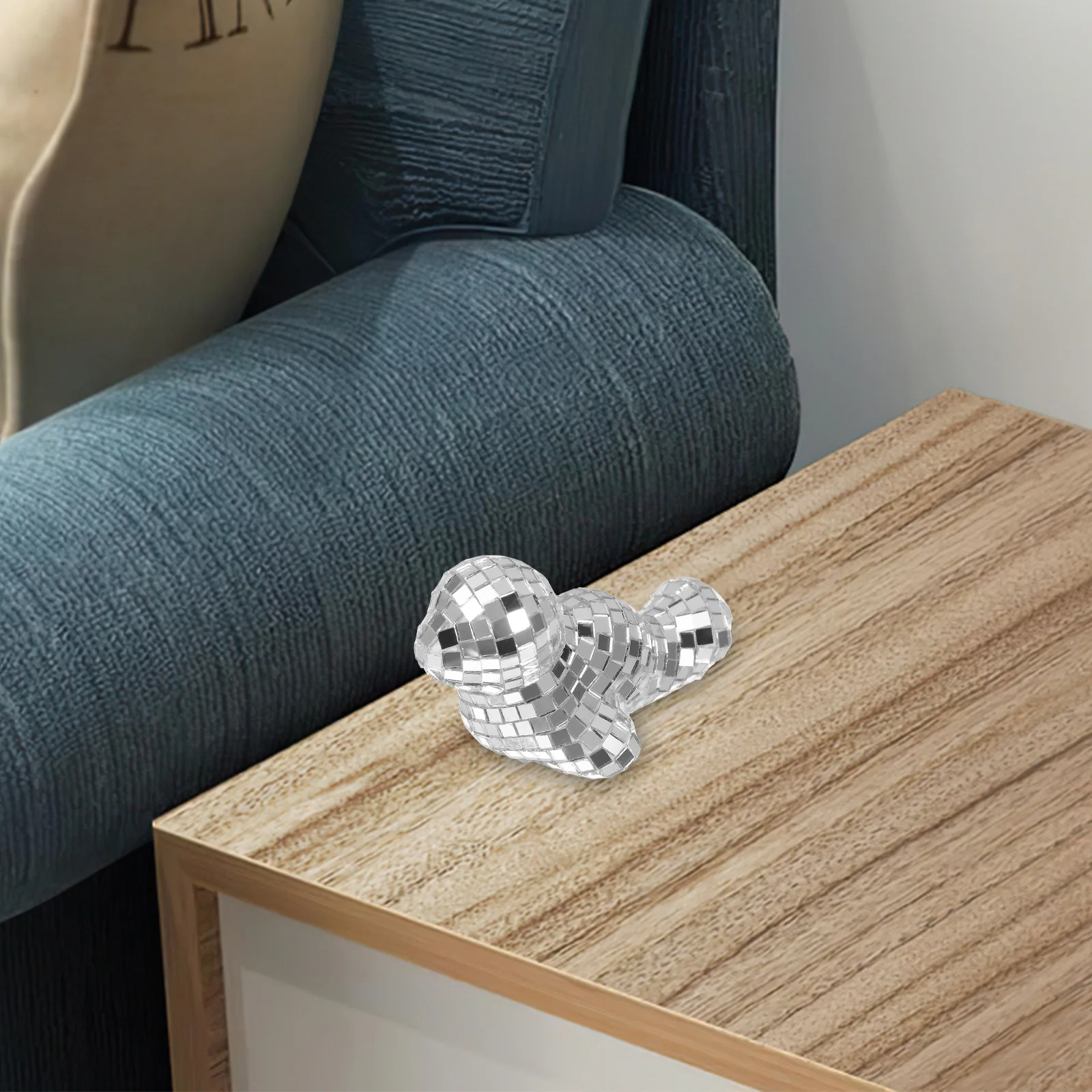 

Disco Mirror Mini Sea Animal Ornament Cute Shiny Seal Decor for Home Office Cafe Desktop Unique Gift Idea Small Marine Figure