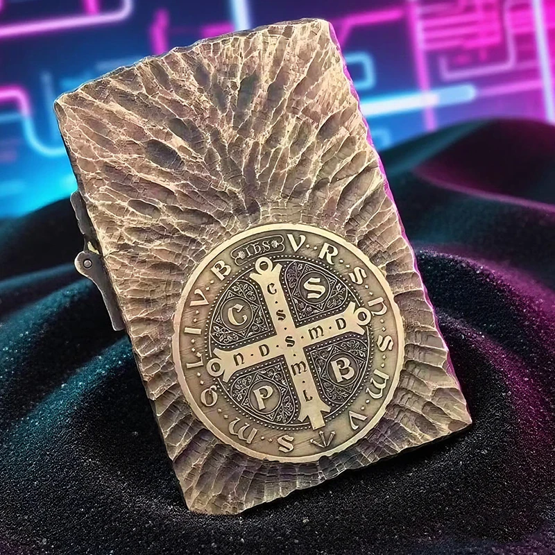 1:1 طبعة محدودة ZORRO ولاعة الكيروسين كبيرة الحجم شخصية معدنية قسطنطين الإبداعية الثقيلة درع المتضخم أخف هدية #2