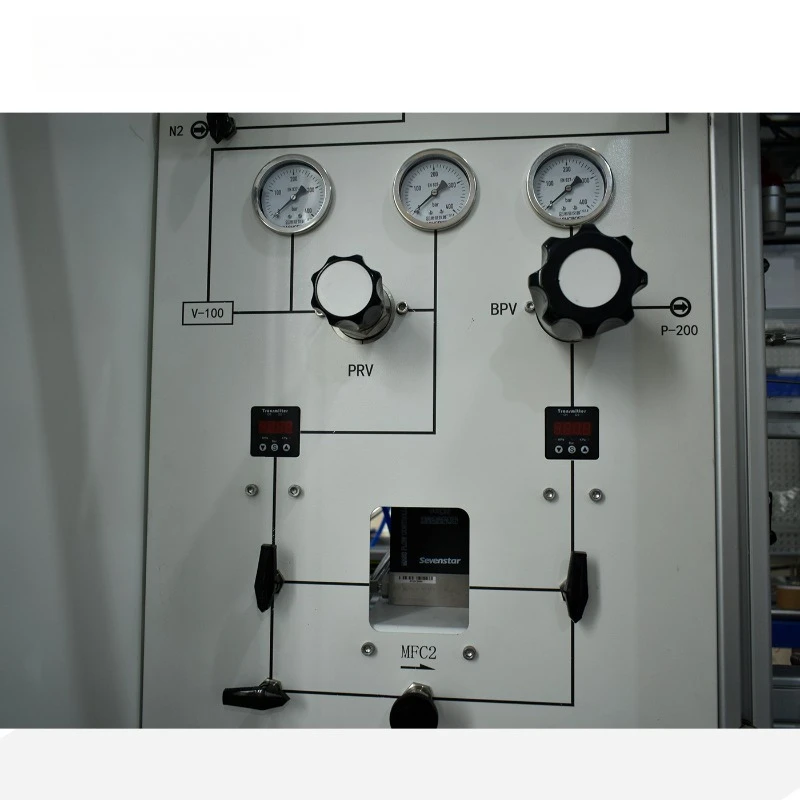 R134a decompositiemeenheid, hydrocracking-testunit