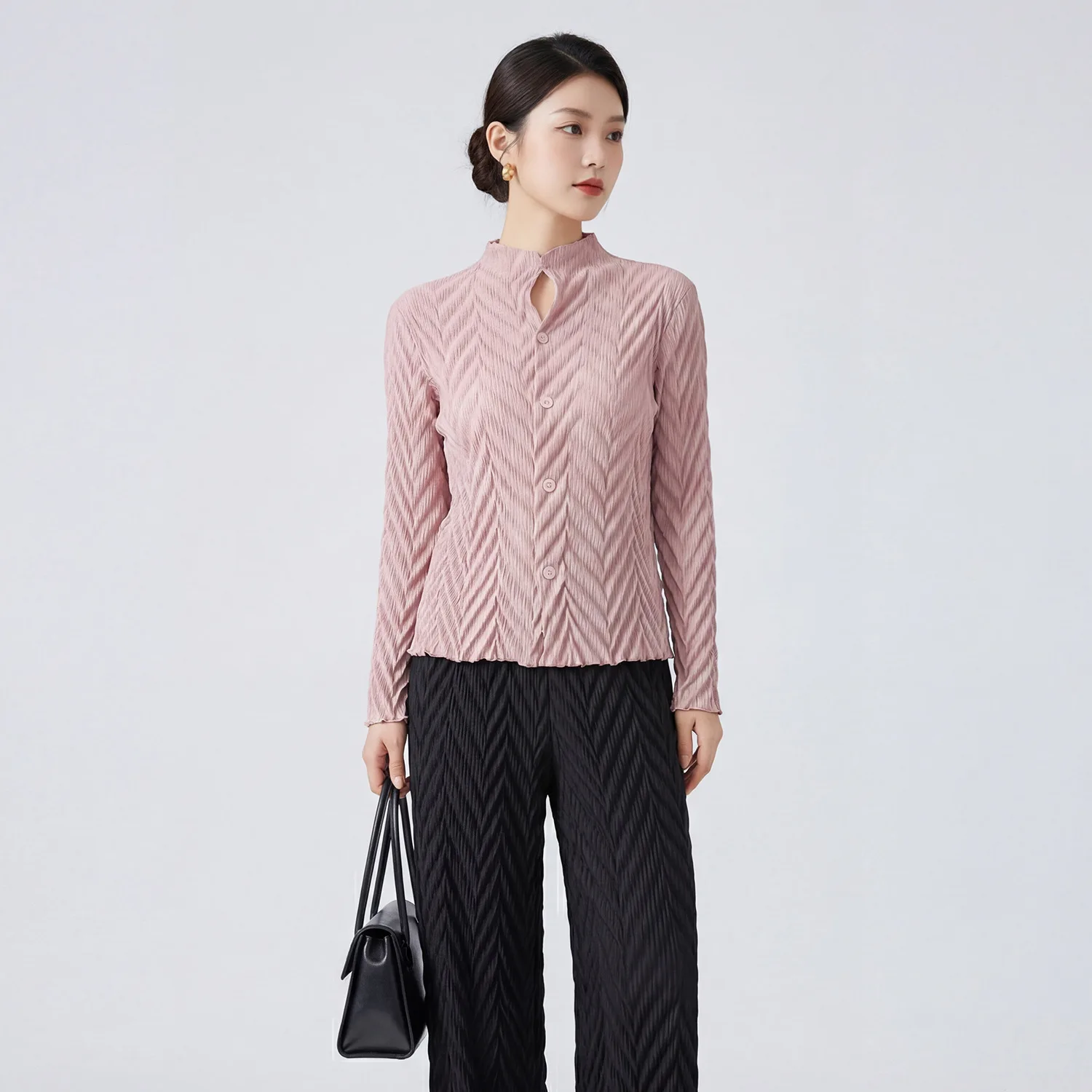 

Модный плиссированный жакет Miyake, женский, стильный, новинка 2026 года, однобортный, однотонный, простой, для повседневной носки, комплект из двух предметов