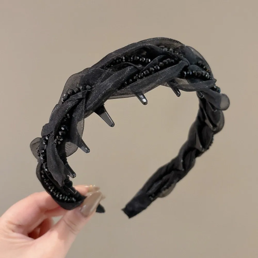 

Elegant Pearl Hairband​​ with Tooth Shiny Finish​​ Vintage High Cranium Headband​​ Hair Accessories Non-slip Face Wash Headband