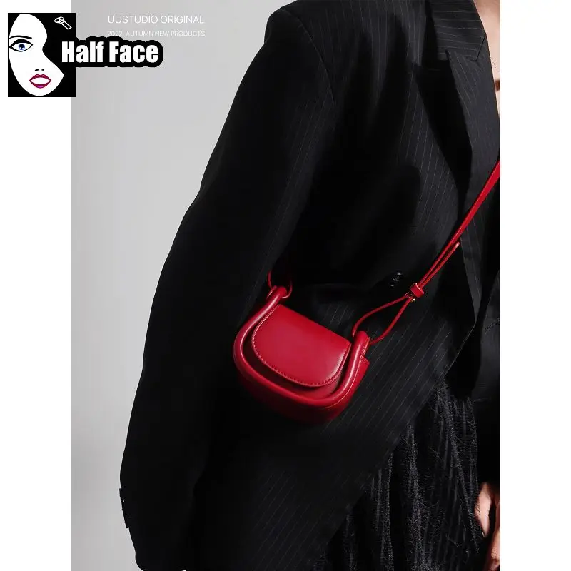 Y2K Girls Harajuku Women’s Gothic Handbags Punk Design Advanced Red One Shoulder Advanced Versatile Crossbody Mini Bags tote