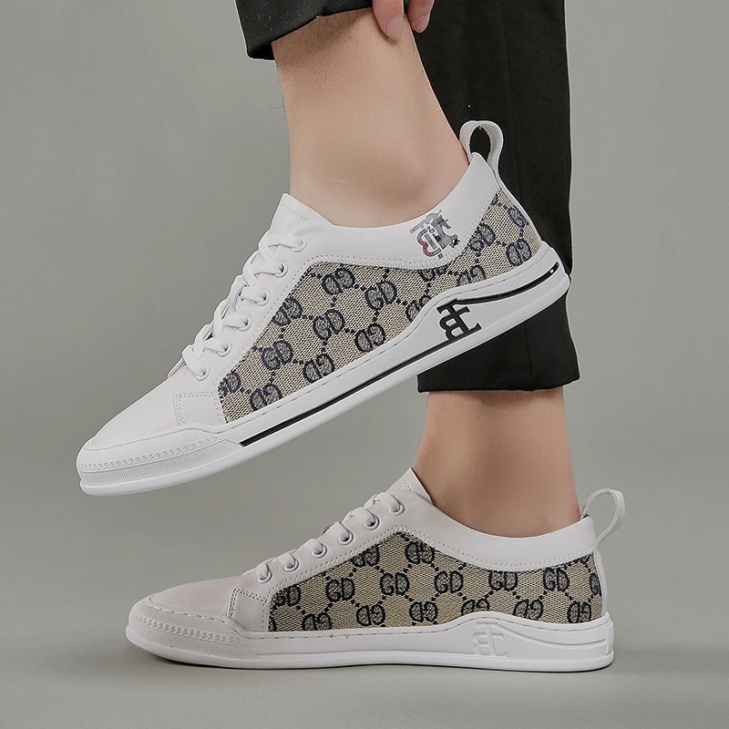 أحذية رجالية فاخرة خفيفة 2025 الربيع والخريف جديد الرجال أحذية من الجلد الحقيقي أحذية رجالية عصرية متعددة الاستخدامات منخفضة أعلى عادية Snea