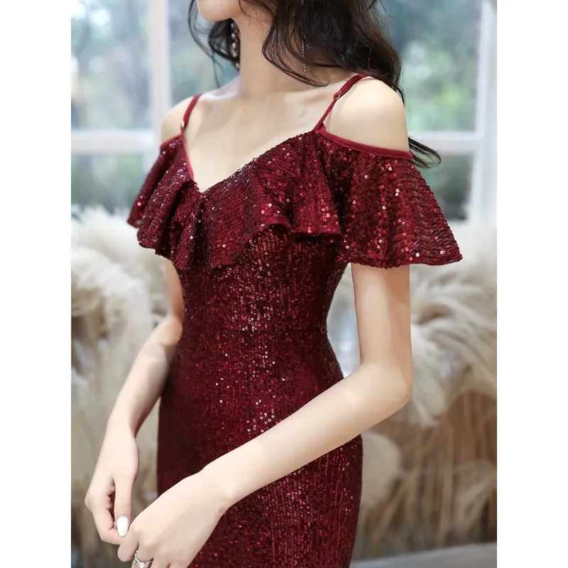 Rotes Ballkleid Sommer Braut Burgund Fischschwanz Abendkleid 2024 neuer hochwertiger One-Shoulder Toast Anzug