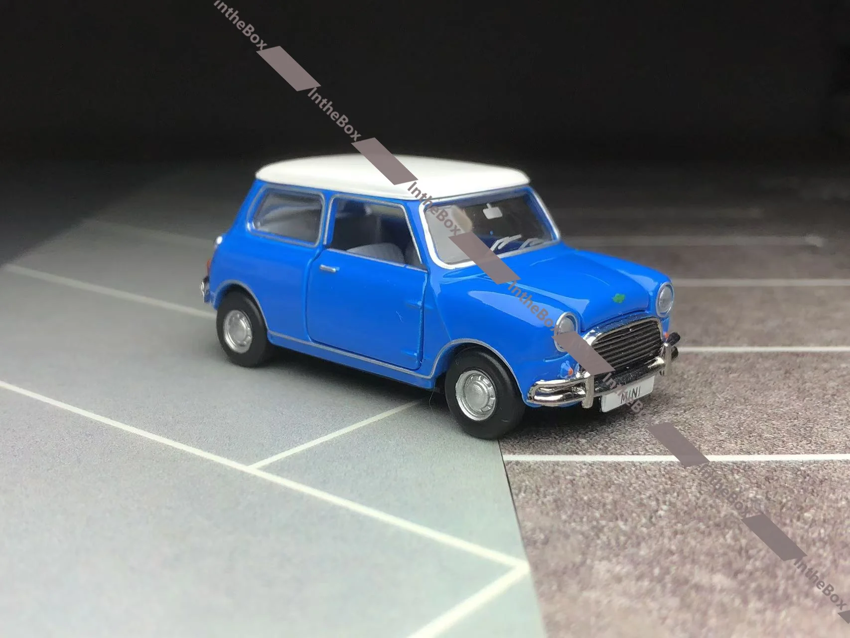 Tiny 1/50 City Die-cast Model Car Mini Cooper Blue DIECAST BY MINI GT KHMG119