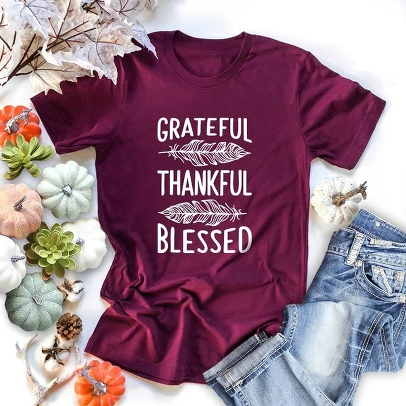 Camiseta feminina de manga curta gola O, Tops femininos, camiseta solta, Grmental Grato Blessed Feather Print Clothes