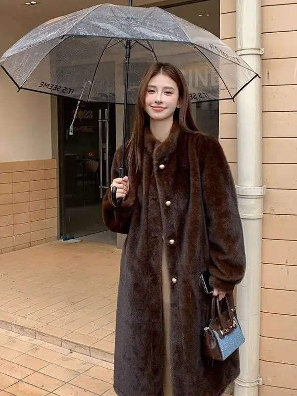 

Женская длинная шуба с воротником-стойкой из искусственного меха кролика, роскошная, для женщин среднего возраста, утепленная, на меху.