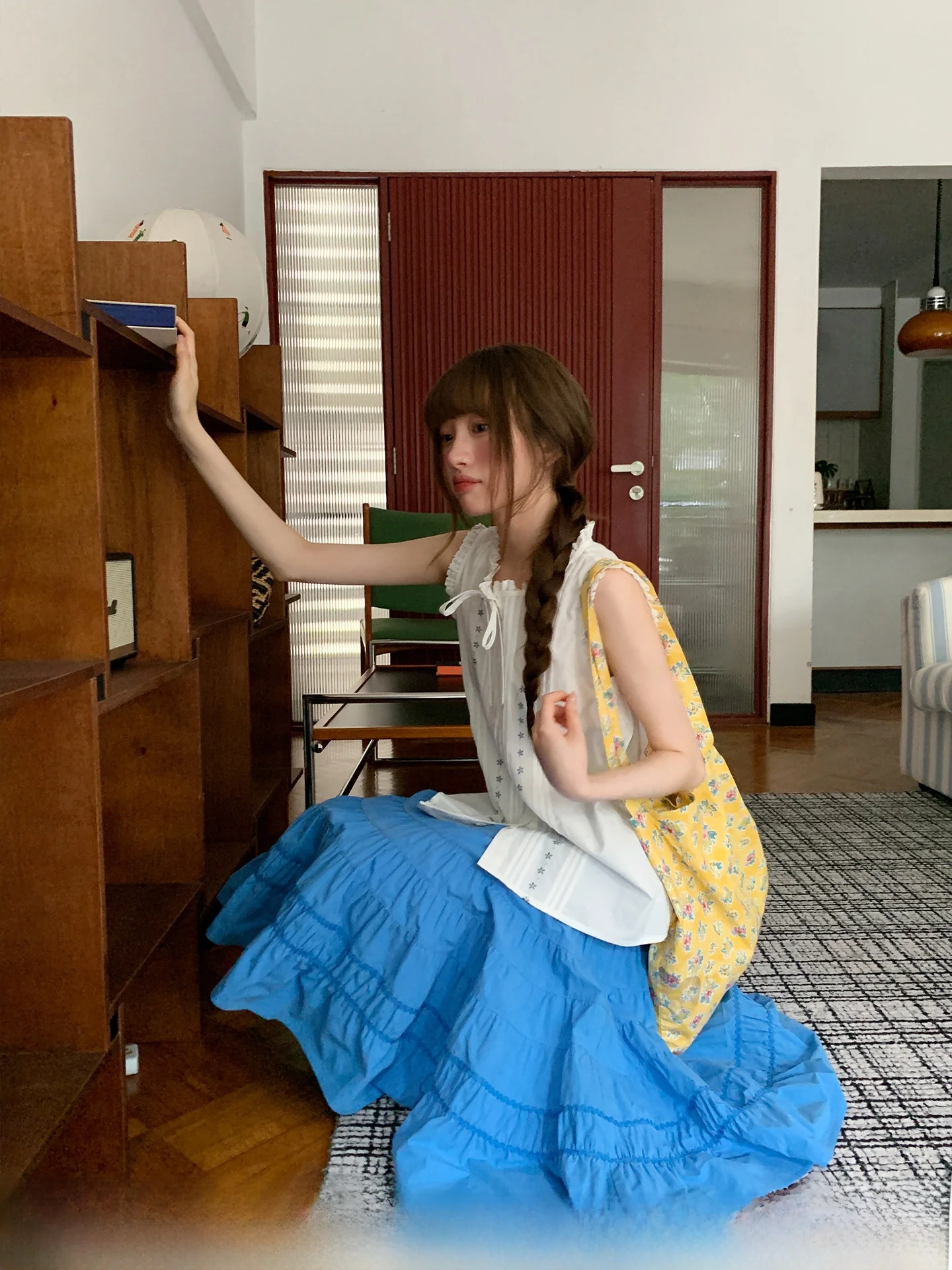 

Ощущение милой девушки! Свободная женская летняя повседневная блузка из смесового хлопка и рами с кружевной отделкой и вышивкой в корейском стиле, с круглым вырезом