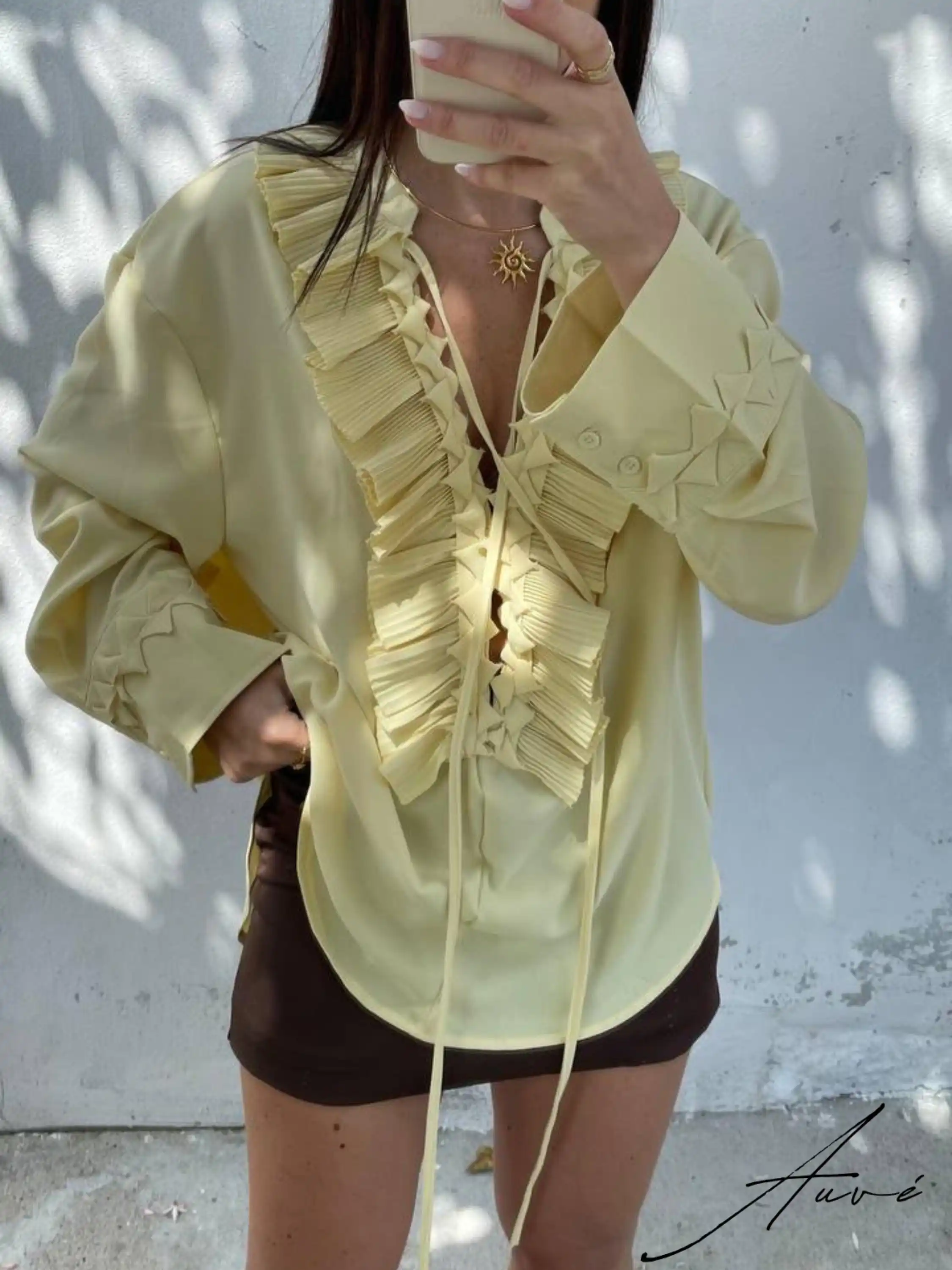 

Элегантная повседневная женская летняя свободная рубашка в европейском и американском стиле с v-образным вырезом и длинными рукавами и многослойными кружевными топами