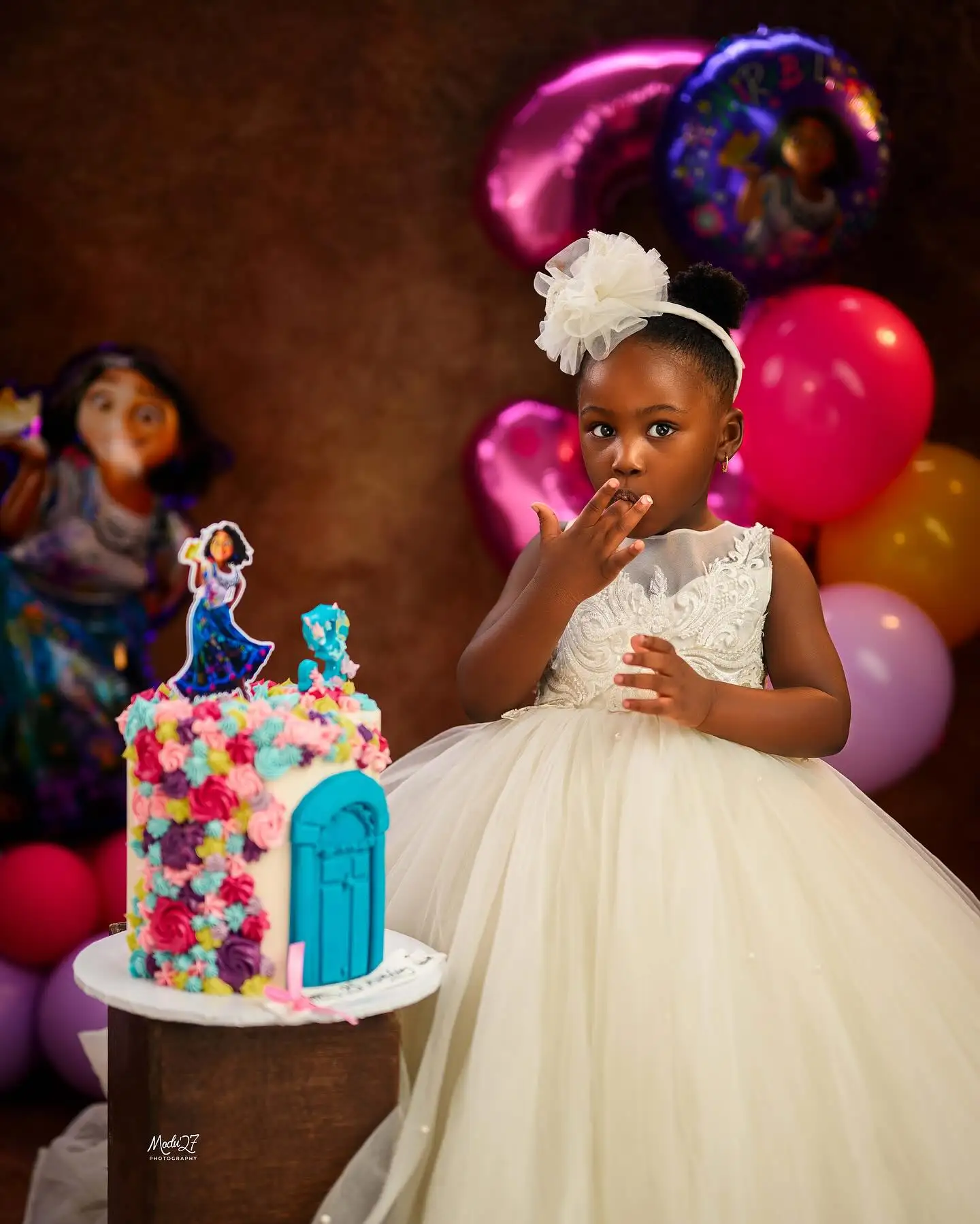 Vestidos florais de renda marfim para meninas, vestido de baile de tule personalizado para crianças, vestidos de festa de primeiro aniversário de casamento