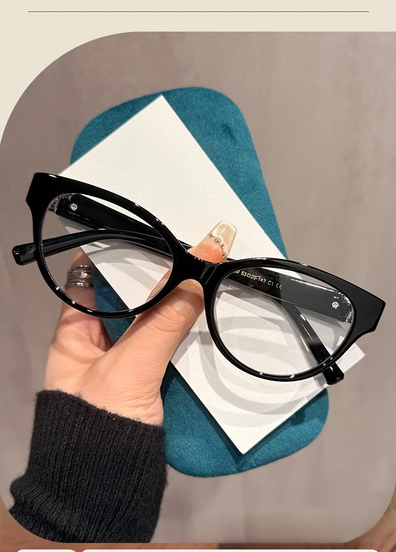 Neue Sonnenbrille im Cat-Eye-Stil mit T-förmigen Bügeln und kleinem Duft für Damen DS-8820 – Detail 5