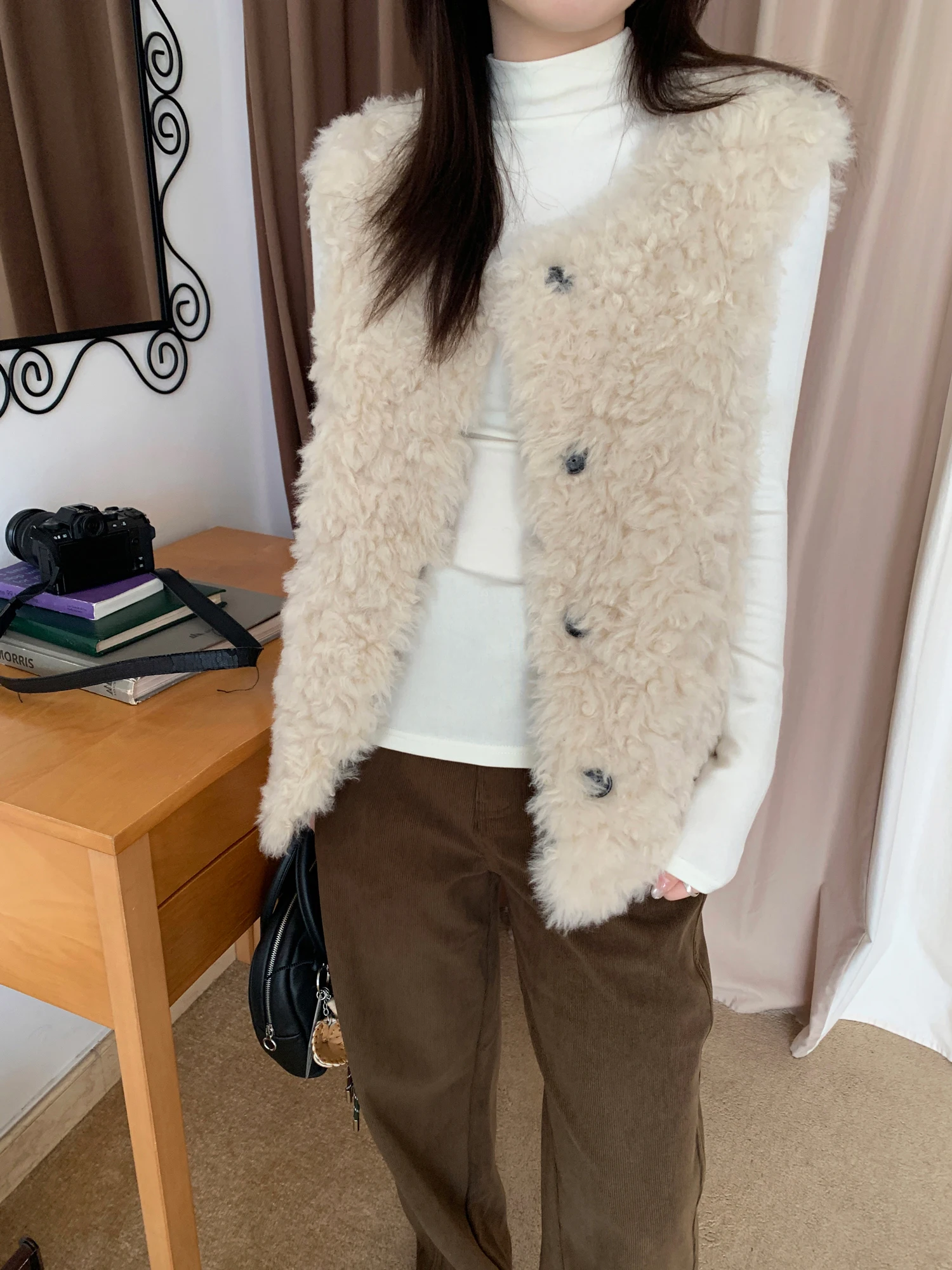 

2Candy Colors SML Autumn Winter Faux Fur Jacket Women's Casual Loose Sleeveless Warm Vest Coat Female(XY1484